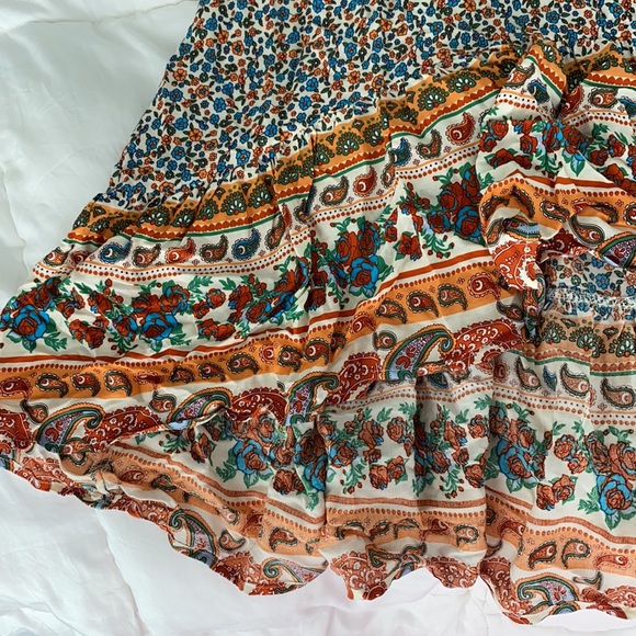 Paisley Dress - Picture 2 of 4